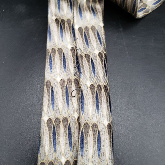 Stafford Executive Silk Tie Gray Blue Geometric USA Made 60" x 4" Mens Necktie - Picture 5 of 7